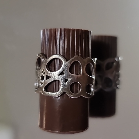 Unisex Ring size 6 interconnected circles 925 silver with 💎 cool design .5"wide - Picture 2 of 7